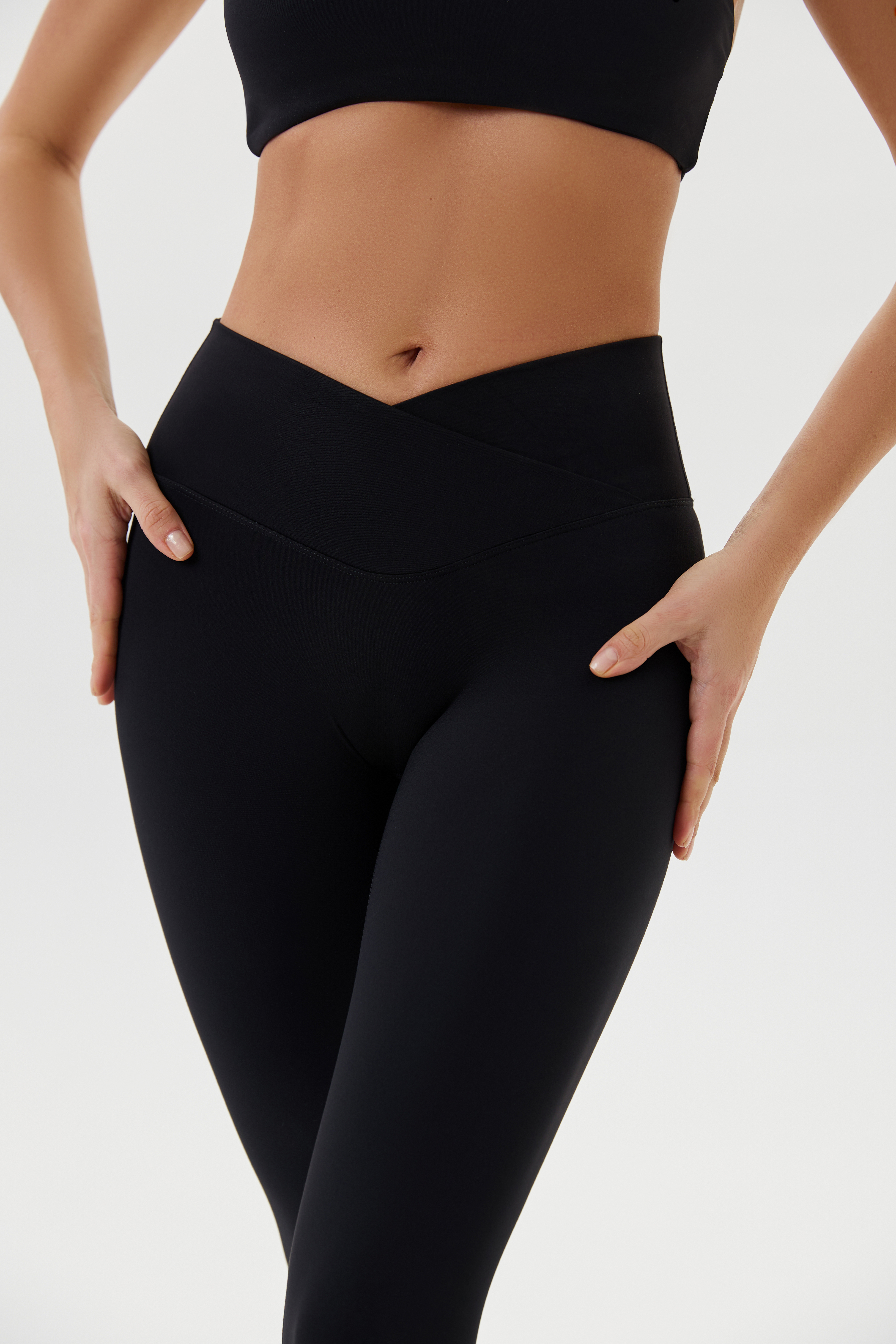 Леггинсы с галочкой спортивные (Черный, S)